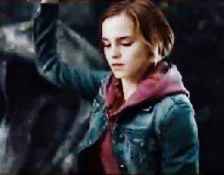 En esta imagen sale Hermione antes de destruir el horrocrux de la copa